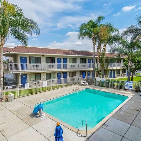Motel 6-Bakersfield, Ca - Airport Экстерьер фото