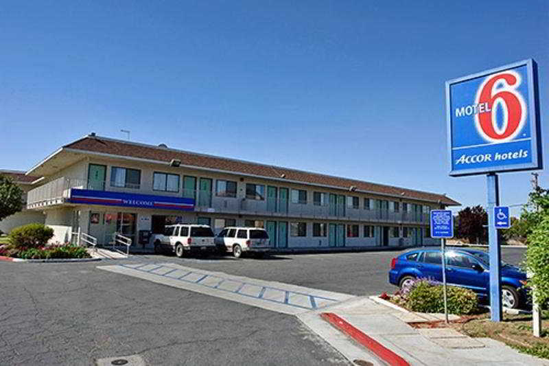 Motel 6-Bakersfield, Ca - Airport Экстерьер фото