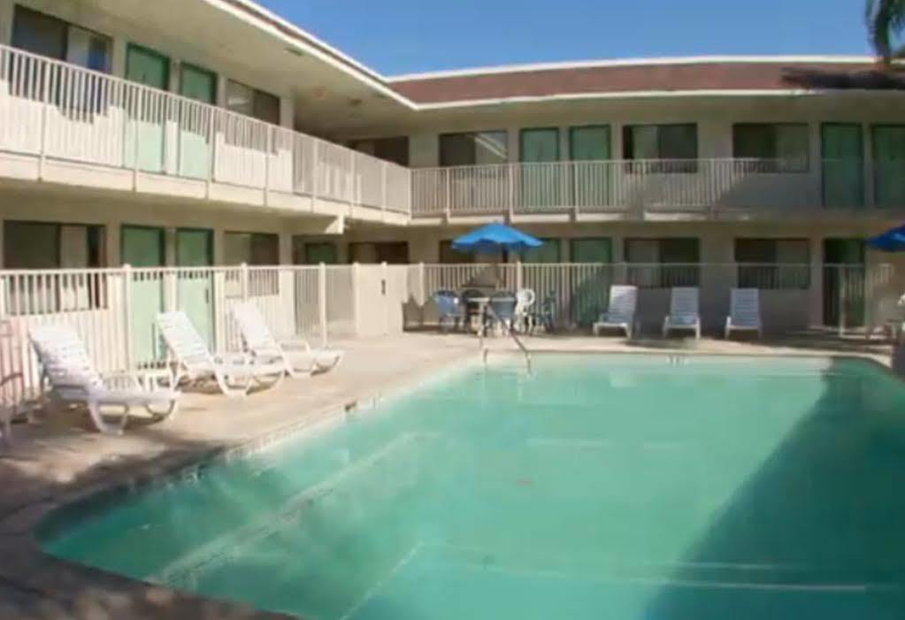 Motel 6-Bakersfield, Ca - Airport Экстерьер фото